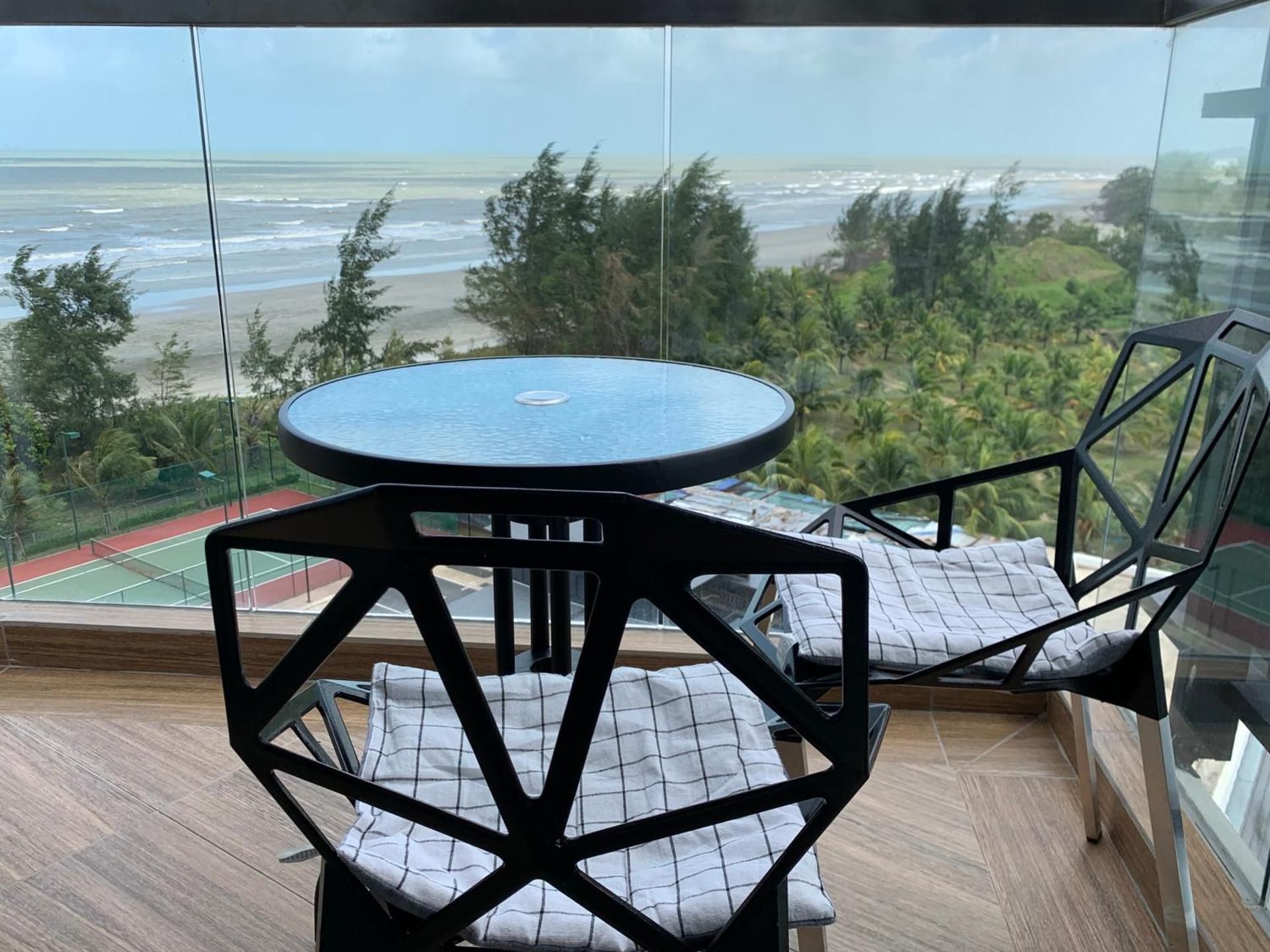 Apartment with Sea View