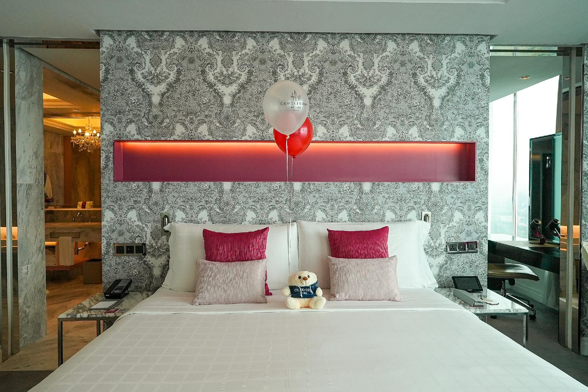 Junior Suite - Morning Bliss Package