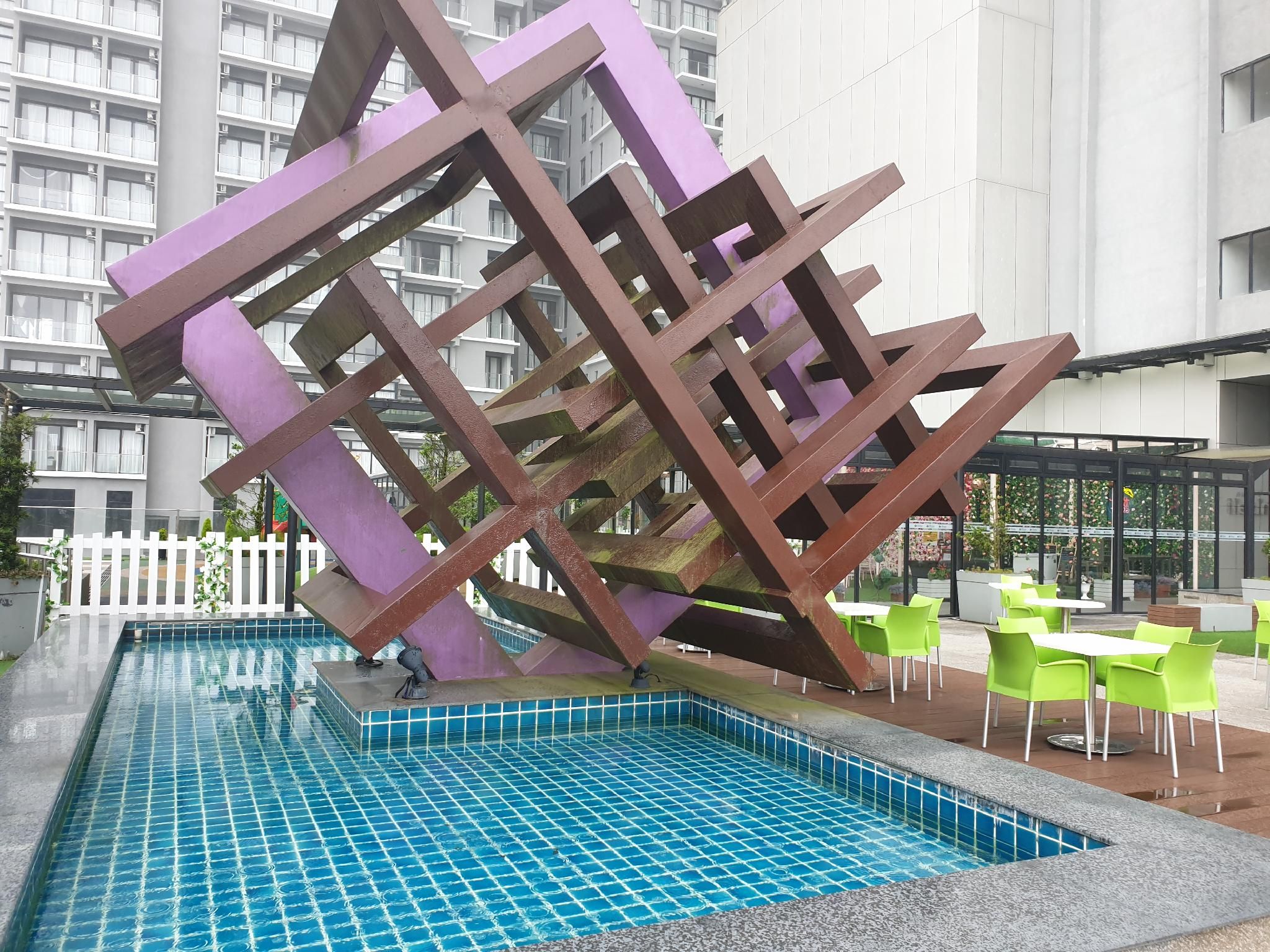 96b4f9e031e89043bc8f6e7827c4b79e