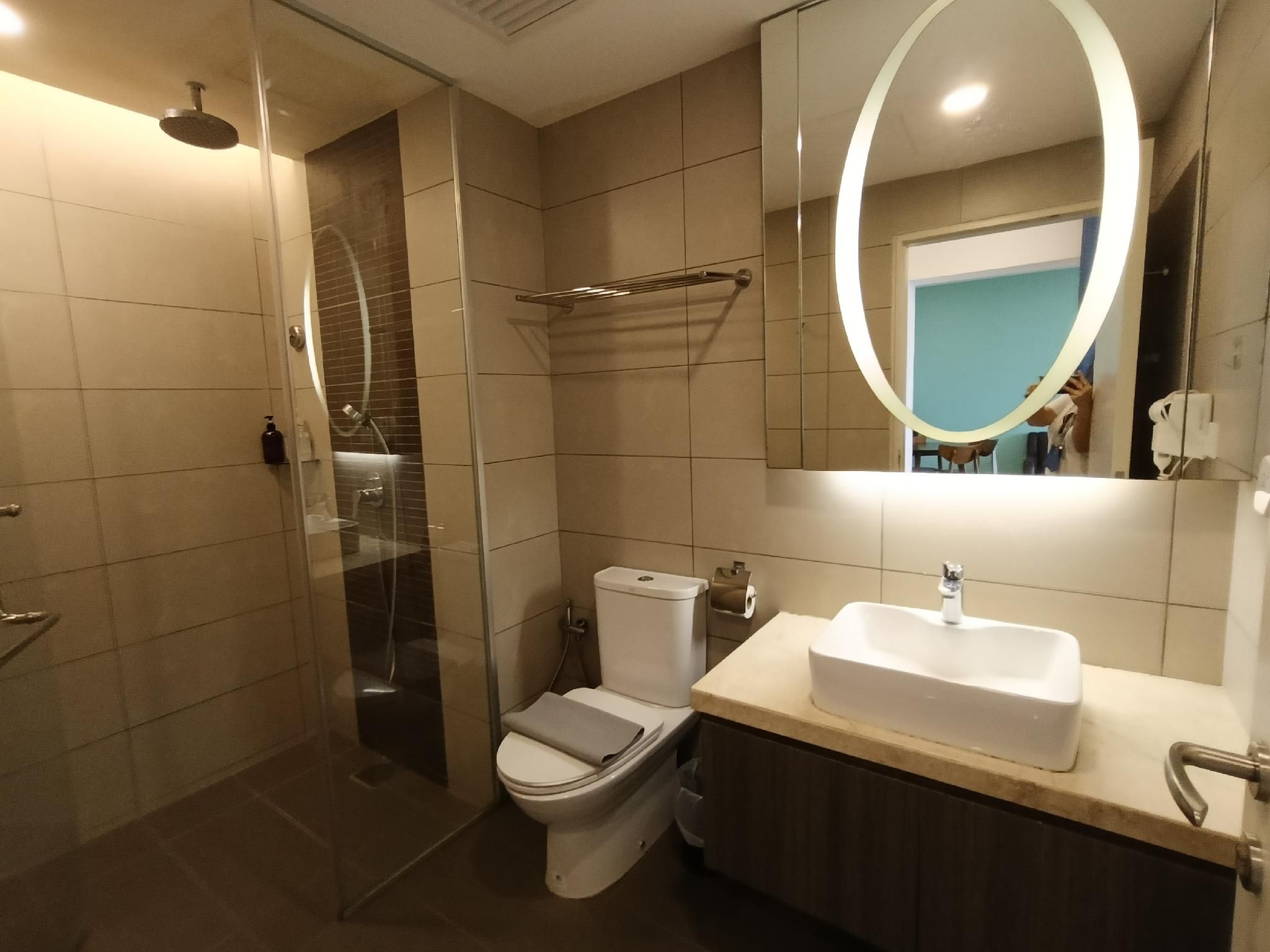 Deluxe One Bedroom Apartment