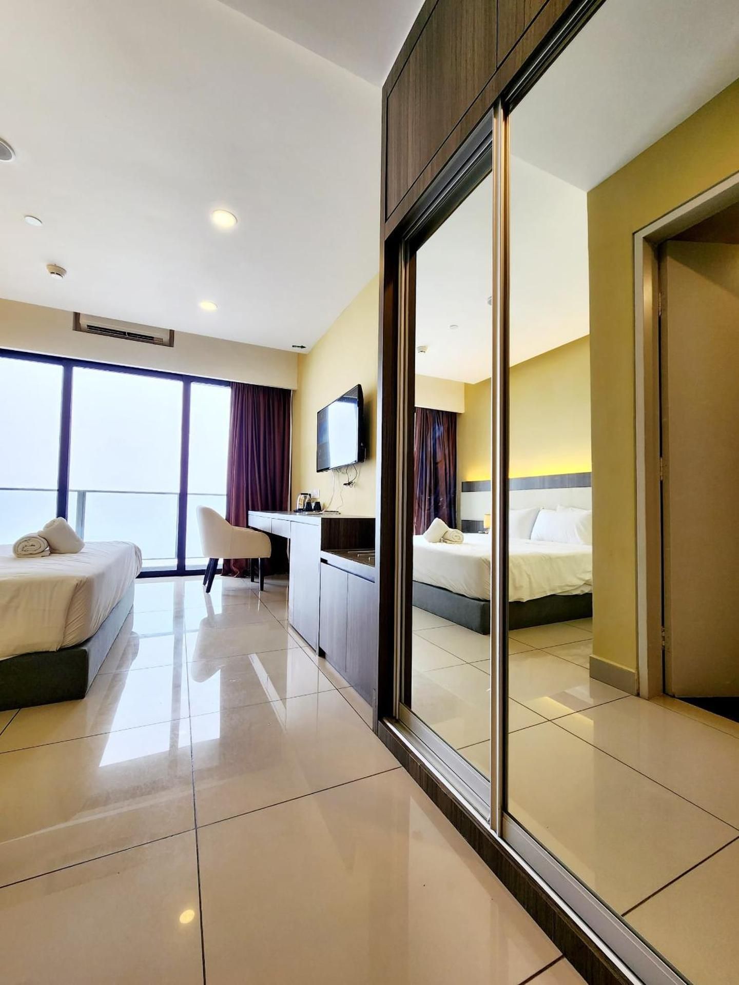 One-Bedroom Apartment
