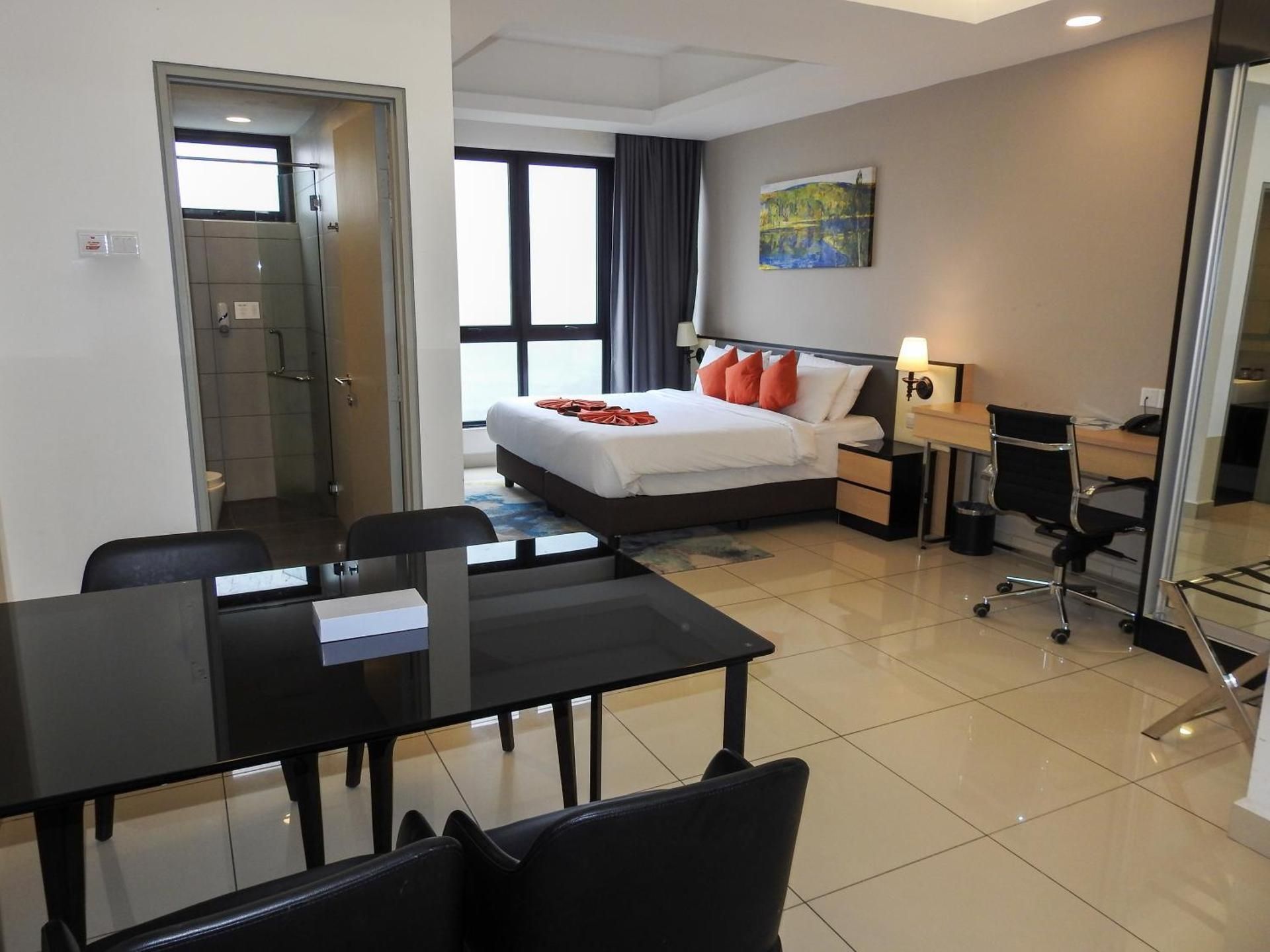 Sky Retreat Genting Highlands Deluxe Queen 2