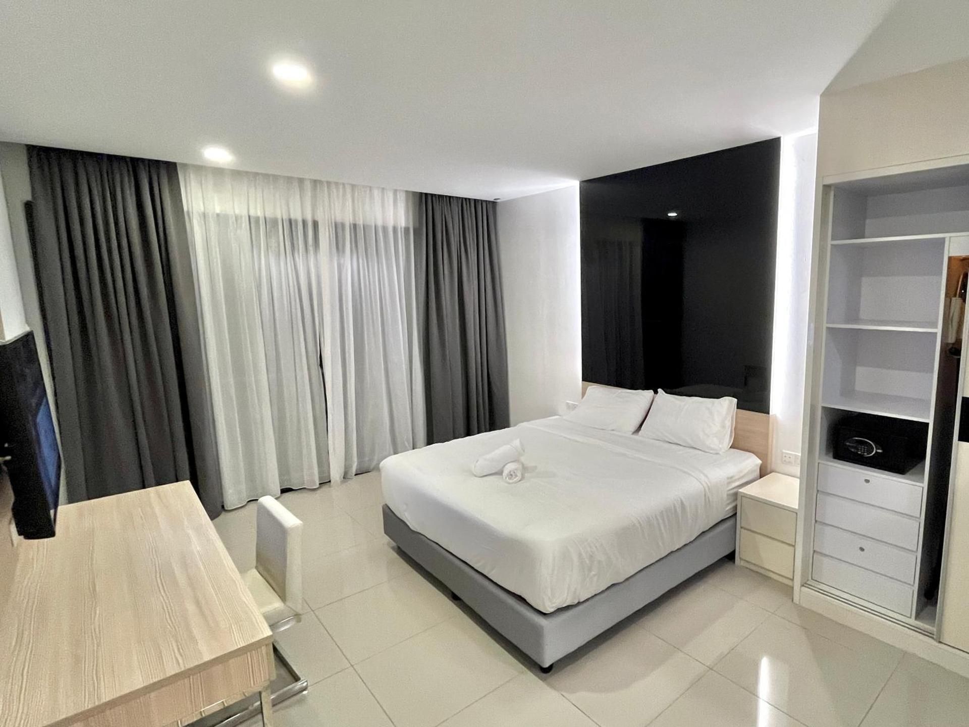 Three bedroom apartment (With WIFI)