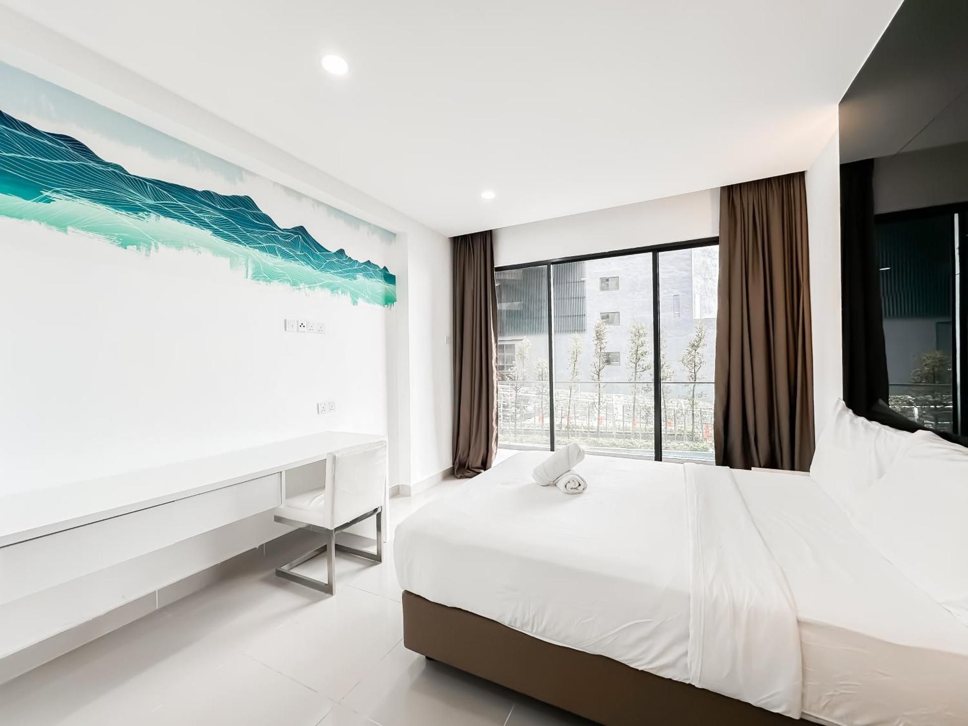 Deluxe One-Bedroom Apartment