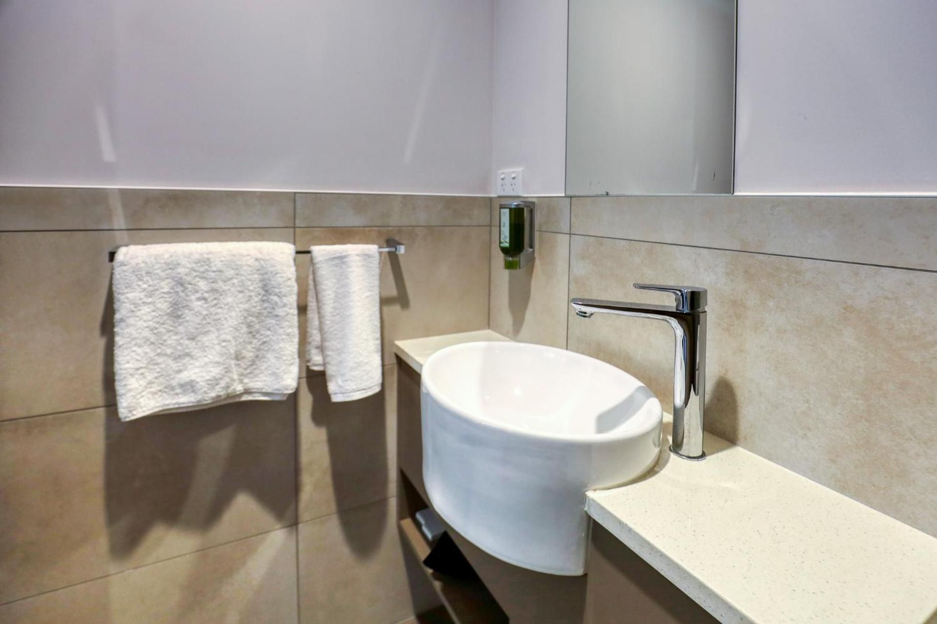 Two-Bedroom Suite with Two Bathrooms