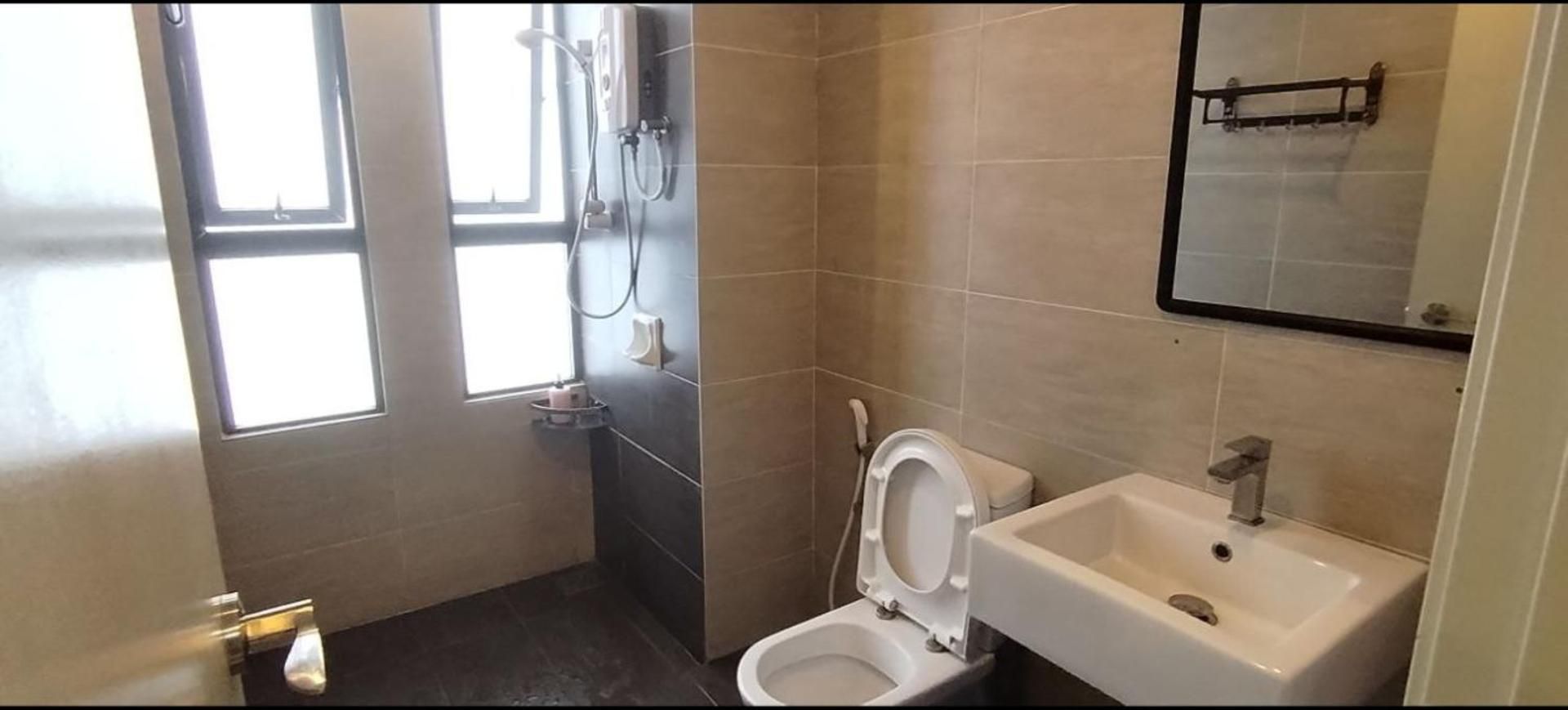 Studio Apartment with Balcony