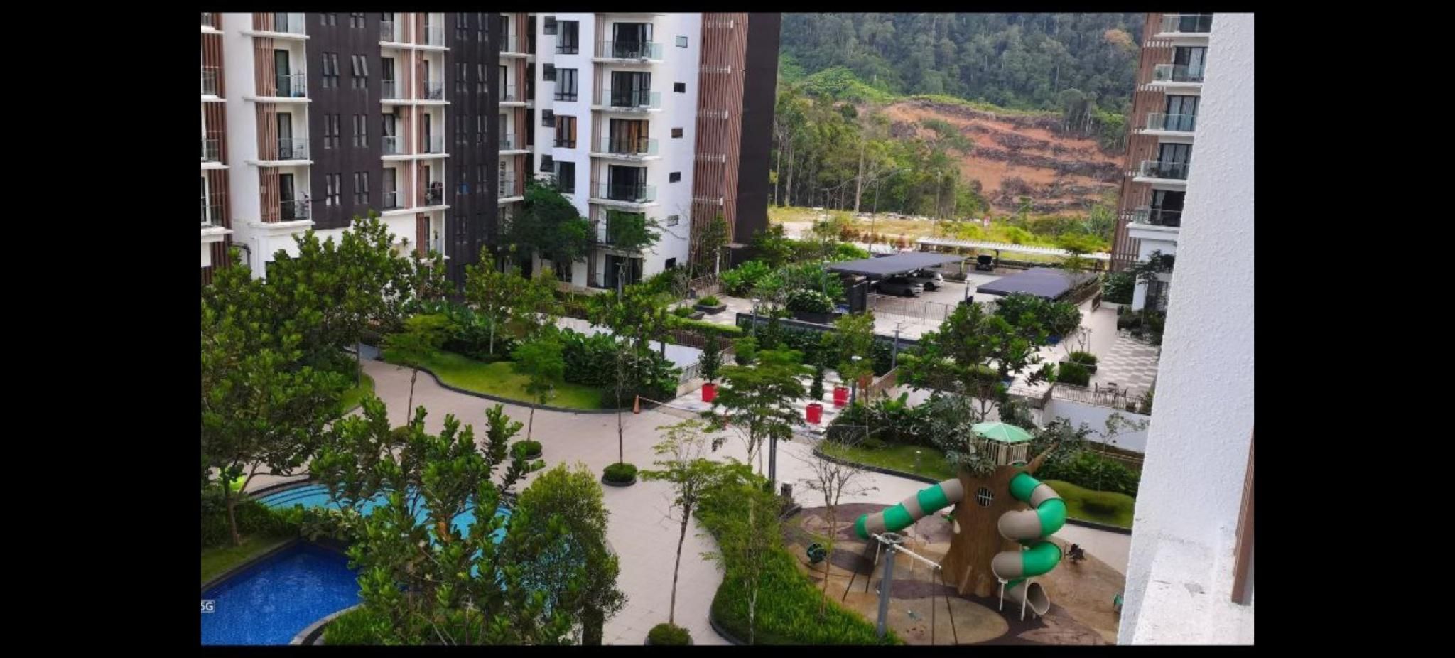 LCP 3  Romamtic honeymoom wifi TV BOX midhill G/H