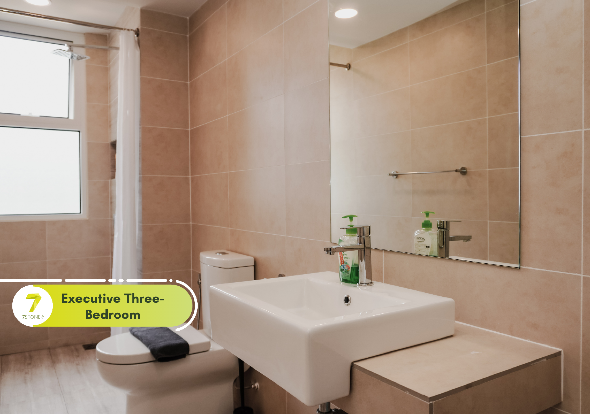 3-Bedroom Executive Suite with Balcony