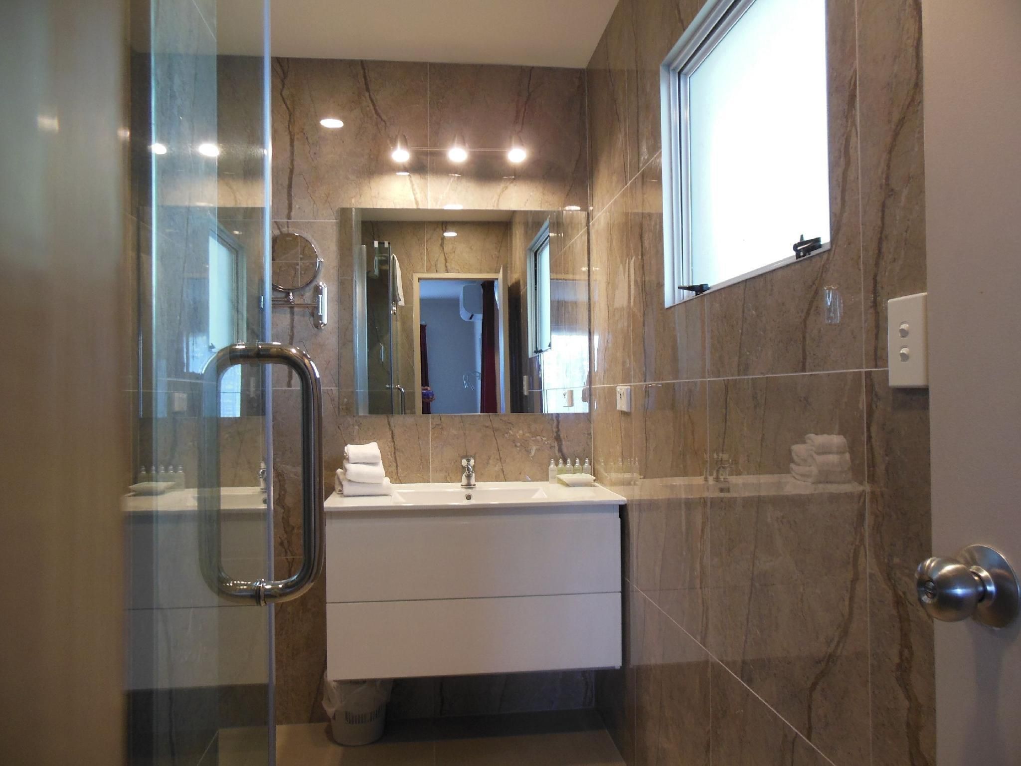 One Bedroom Apartment