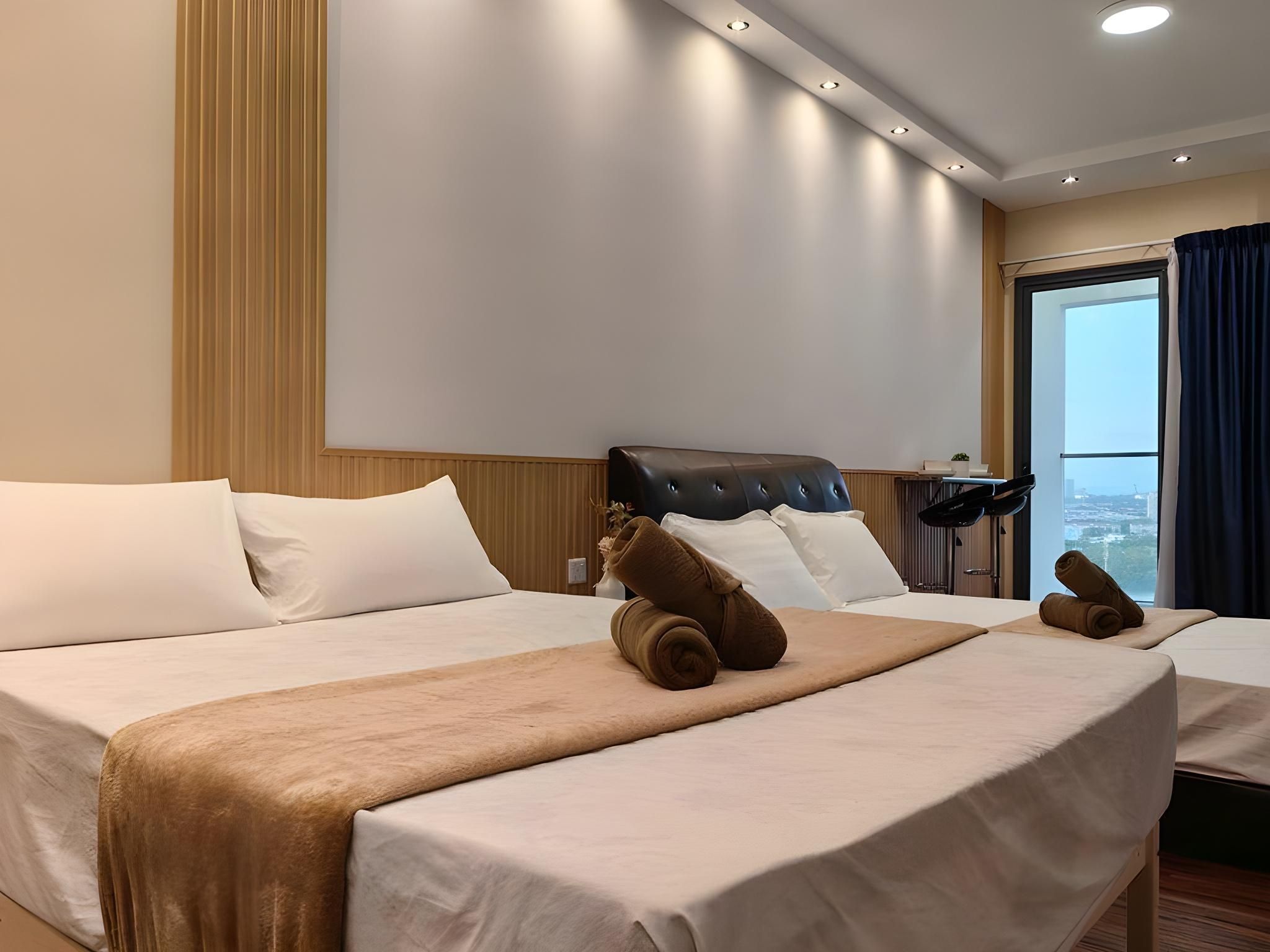 Suite with Balcony