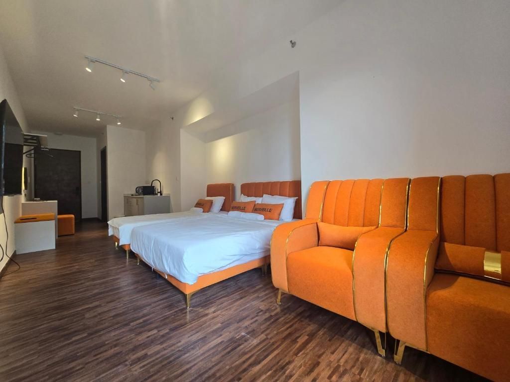 Deluxe - 2 Beds with Balcony