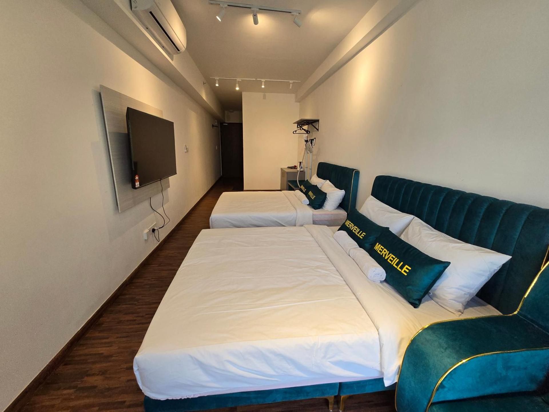 Suite with City View