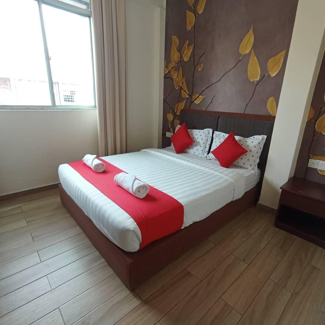 Standard Queen Bed