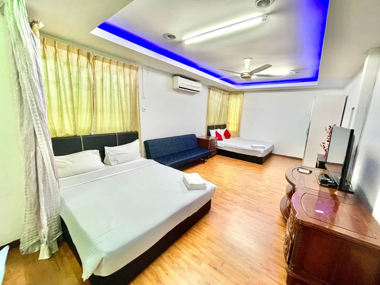Quadruple Room with Balcony