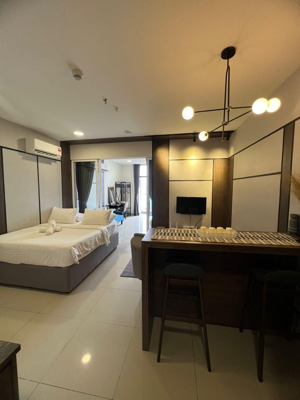 Sea View Suites 9