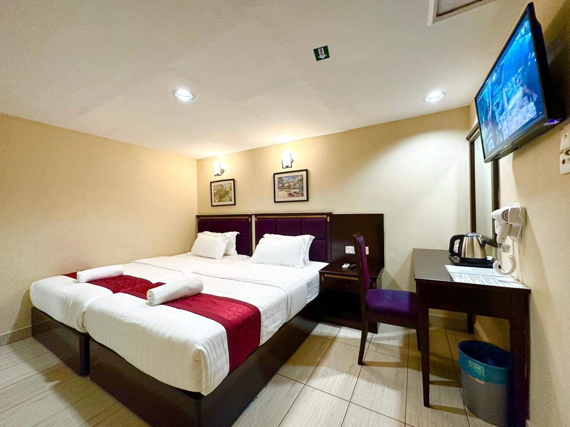 Deluxe Twin Room