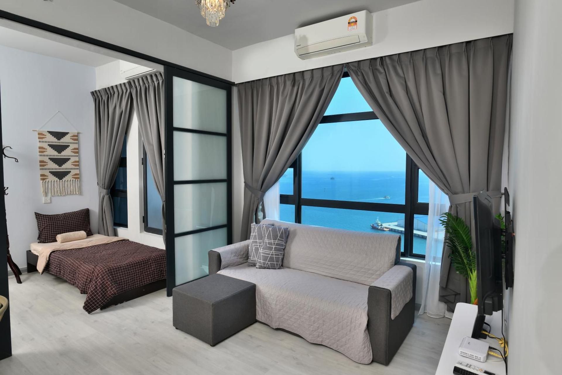Apartment with Sea View