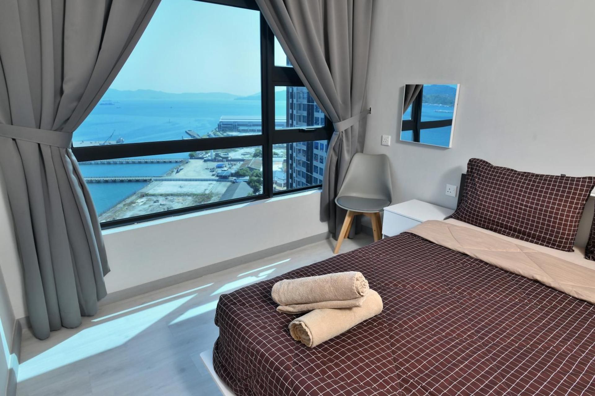 Apartment with Sea View