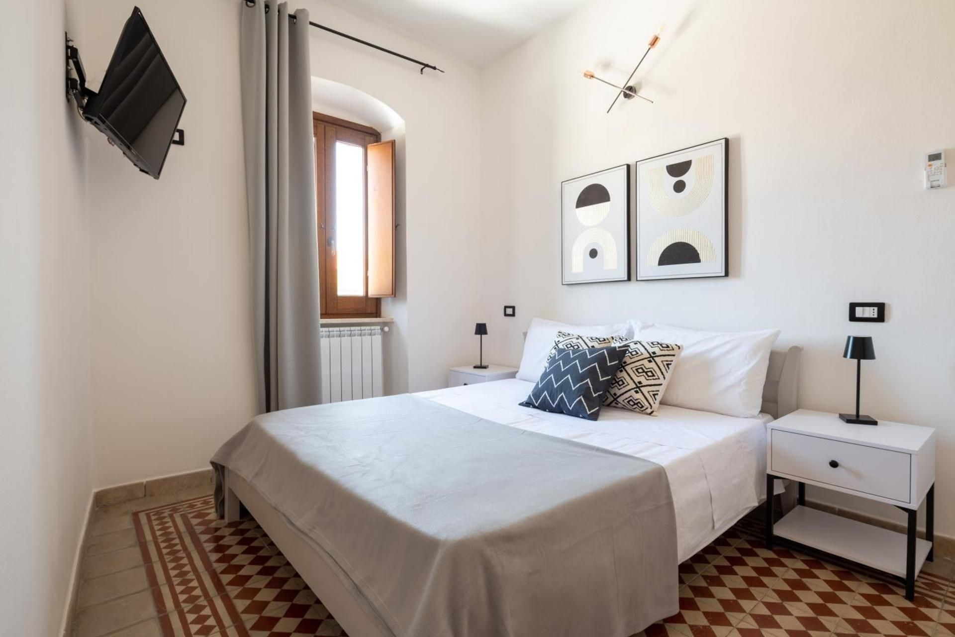 Double Room with Balcony (3 Adults)