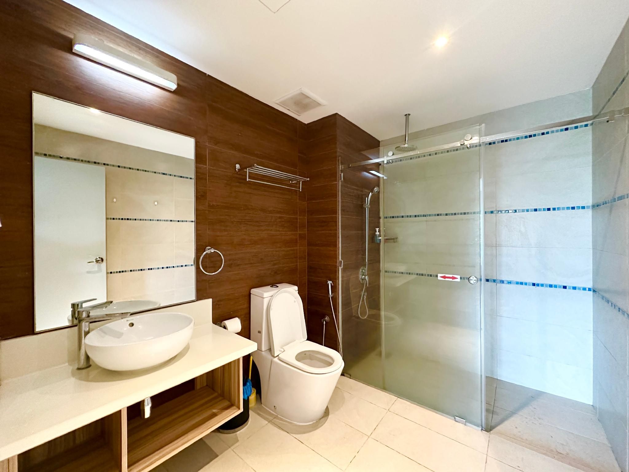 One Bedroom Apartment - Balcony