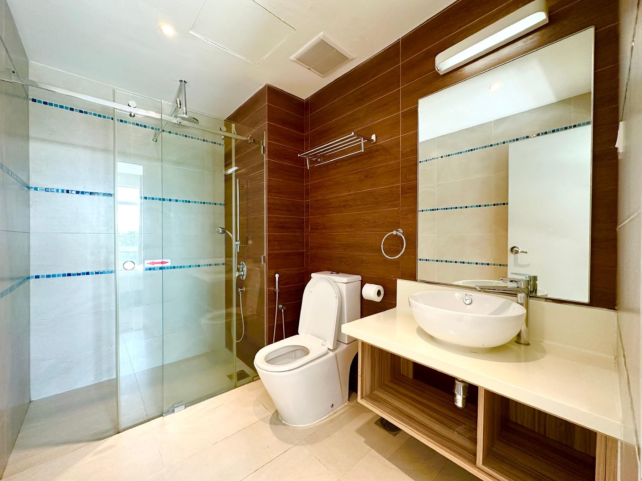 One Bedroom Suite with Seaview
