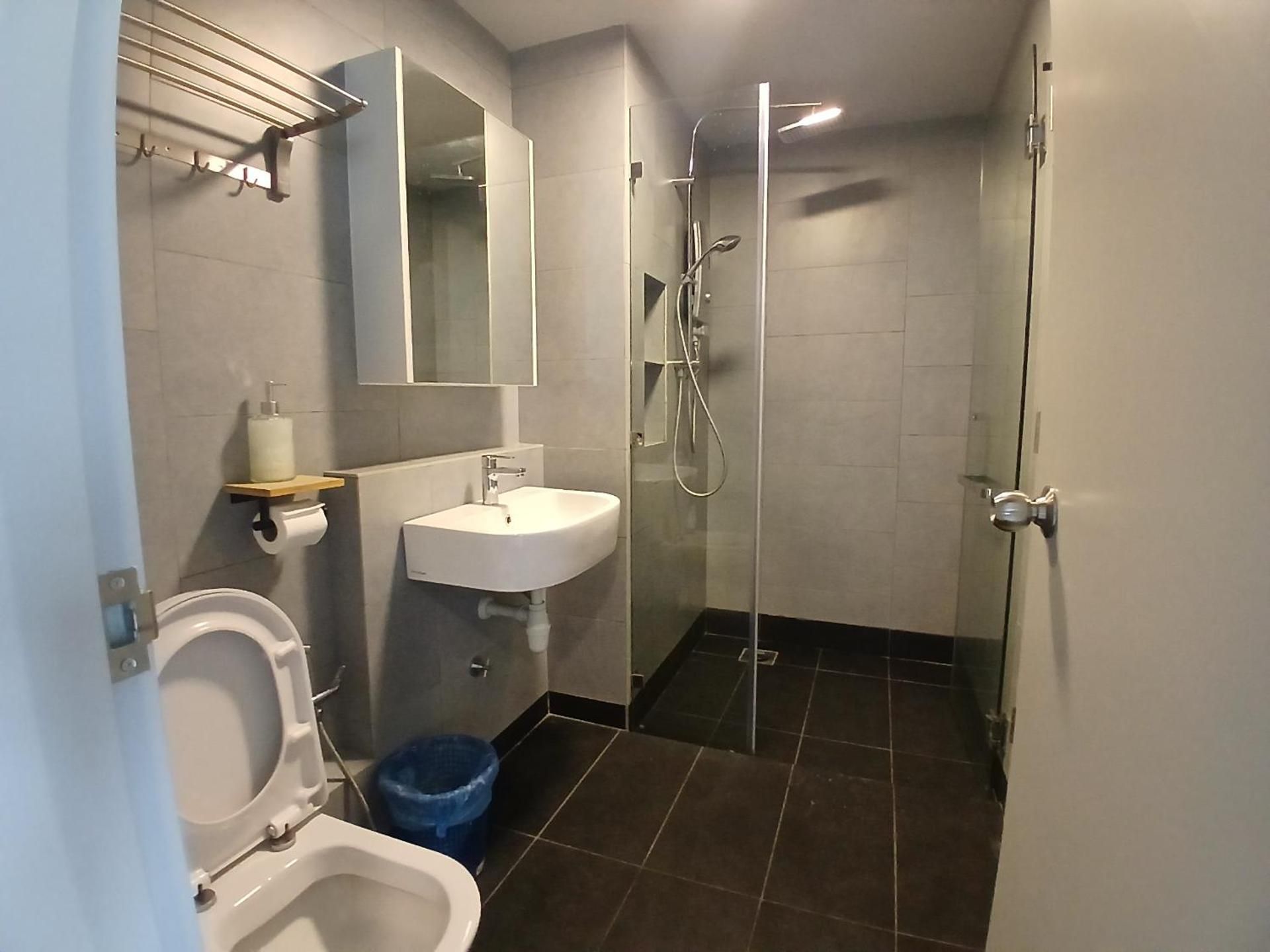 2-Bedroom Sea View Apartment