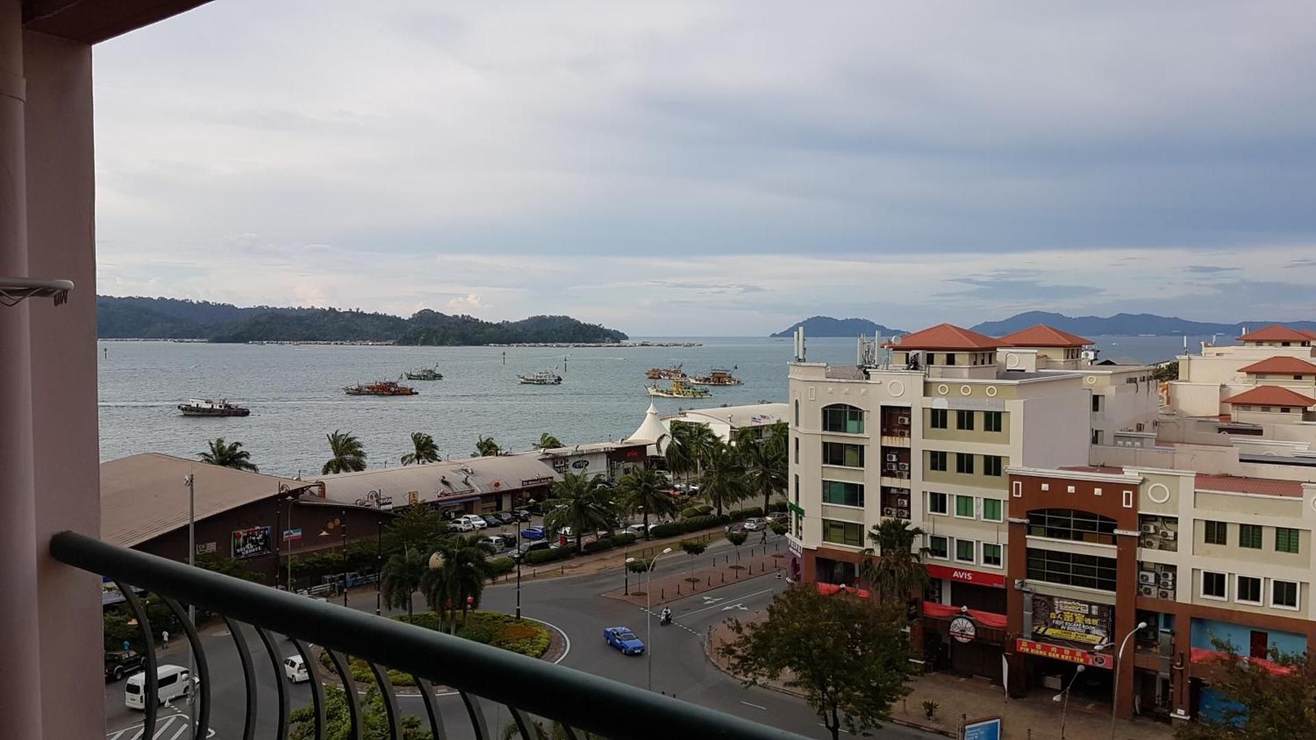 Three-Bedroom Apartment with City and Waterfront View