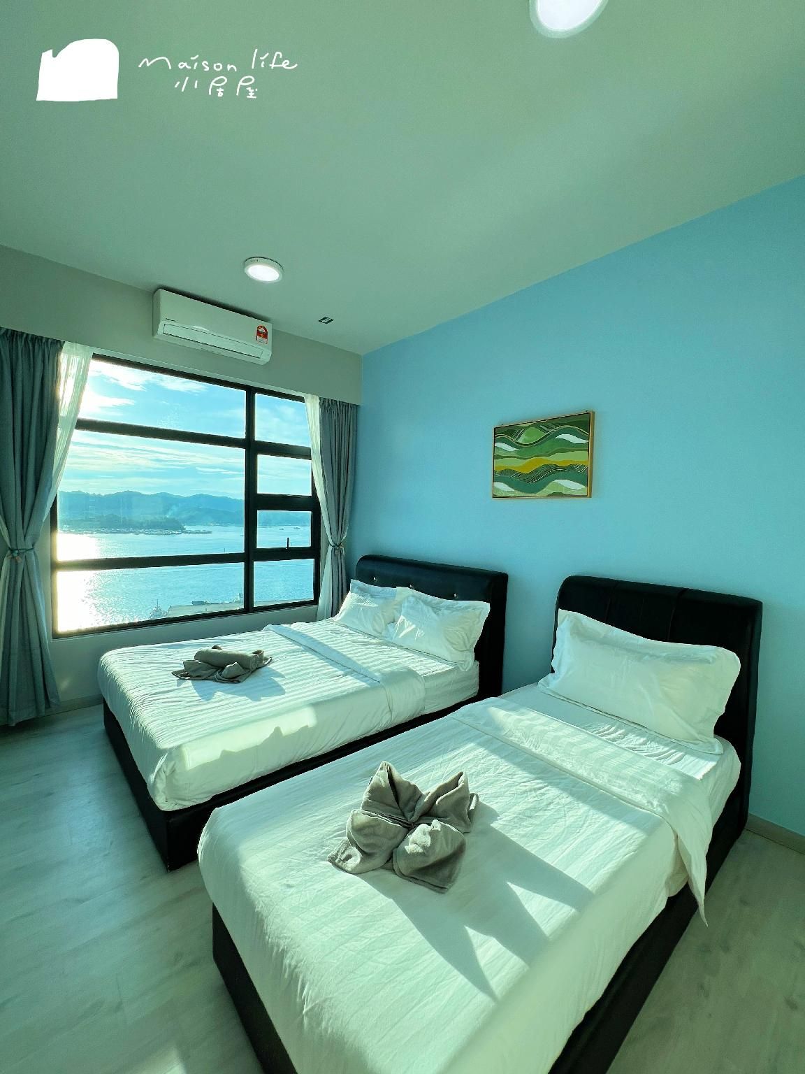 Seaview Apartment