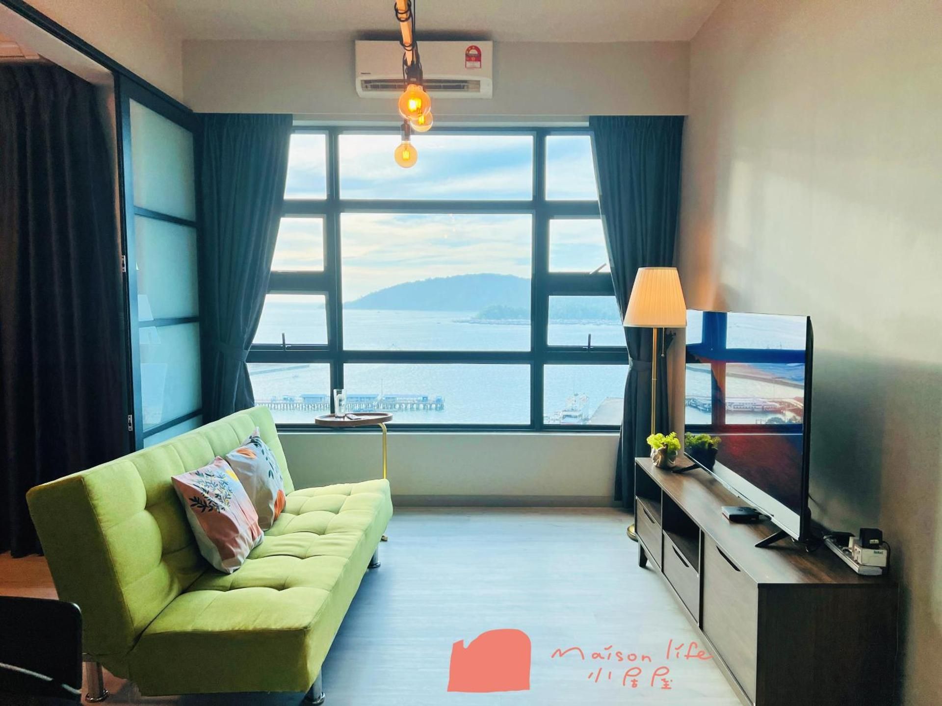 Apartment with Sea View
