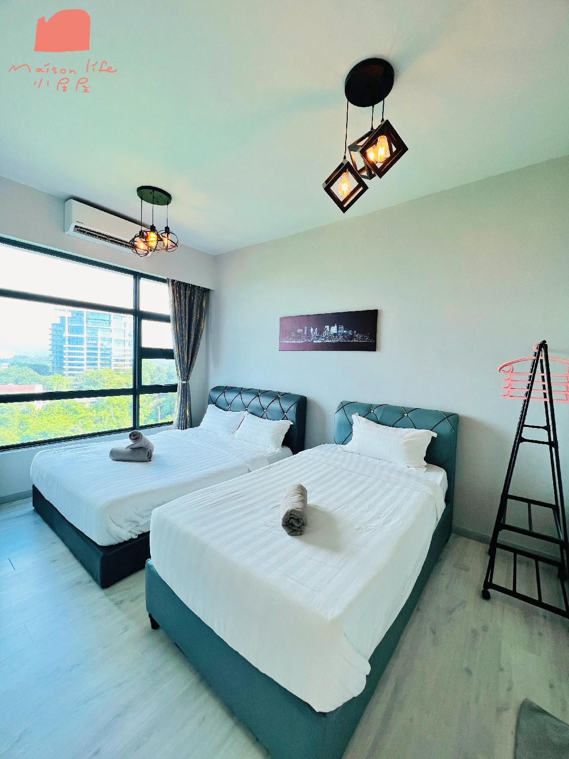 2 Bedroom
