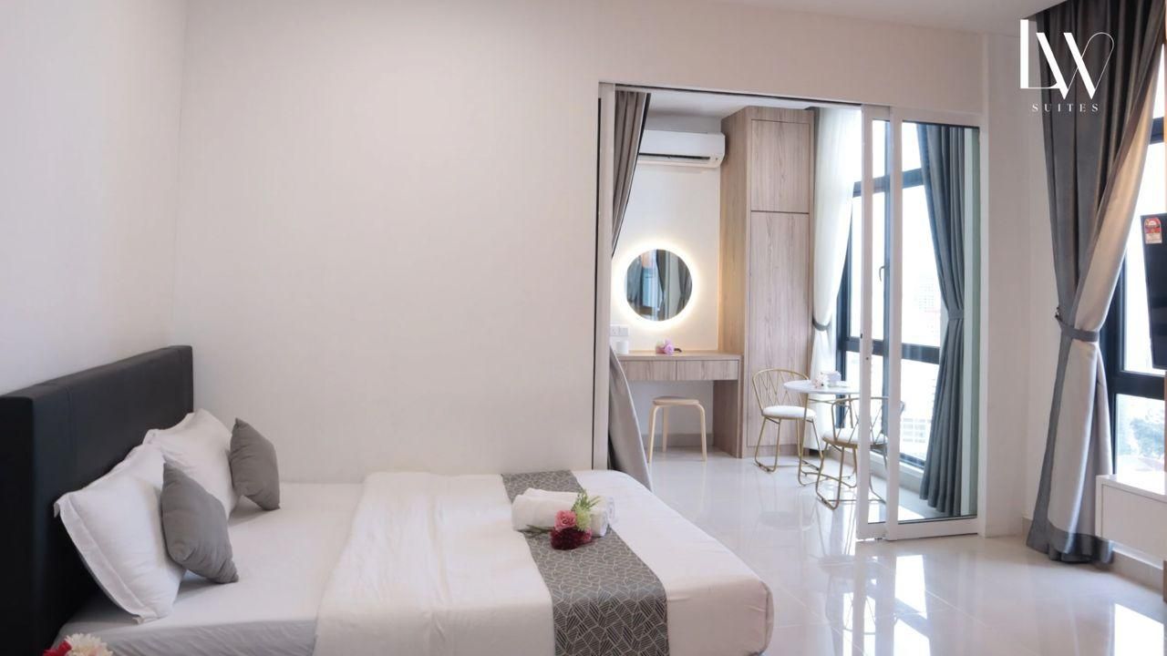 Partial Sea View Suites