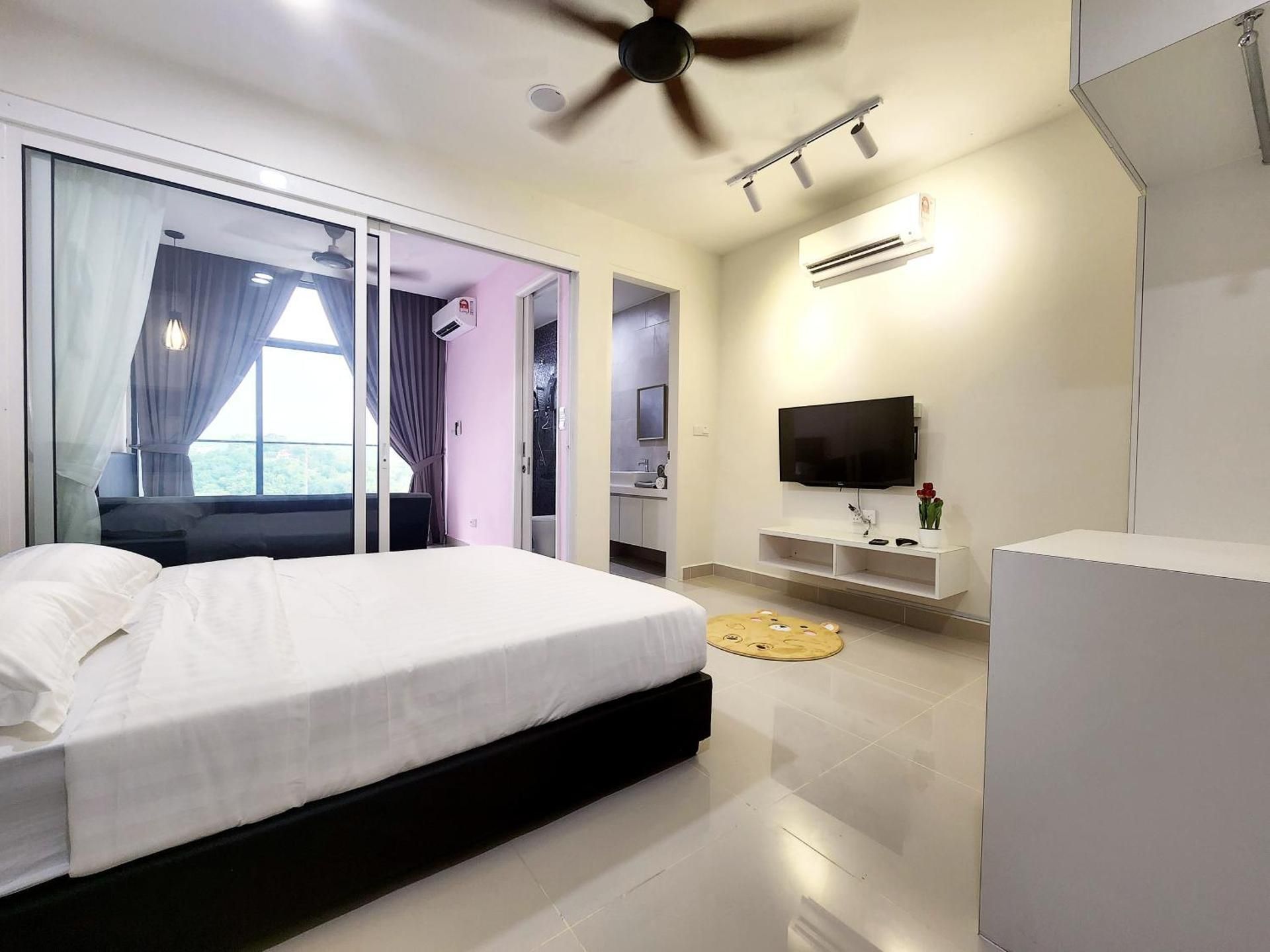 Quadruple Room with Mountain View