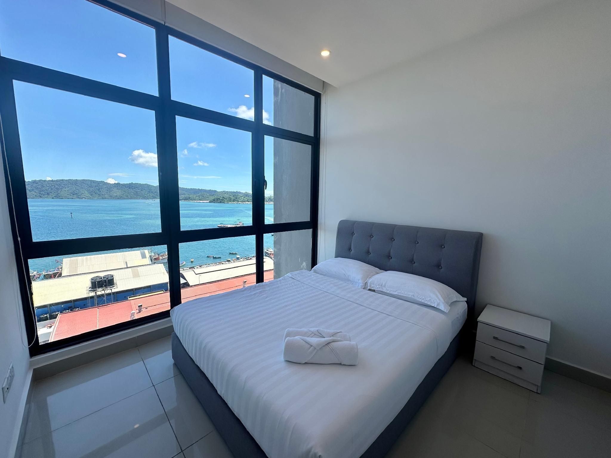 Premier Seaview with Balcony