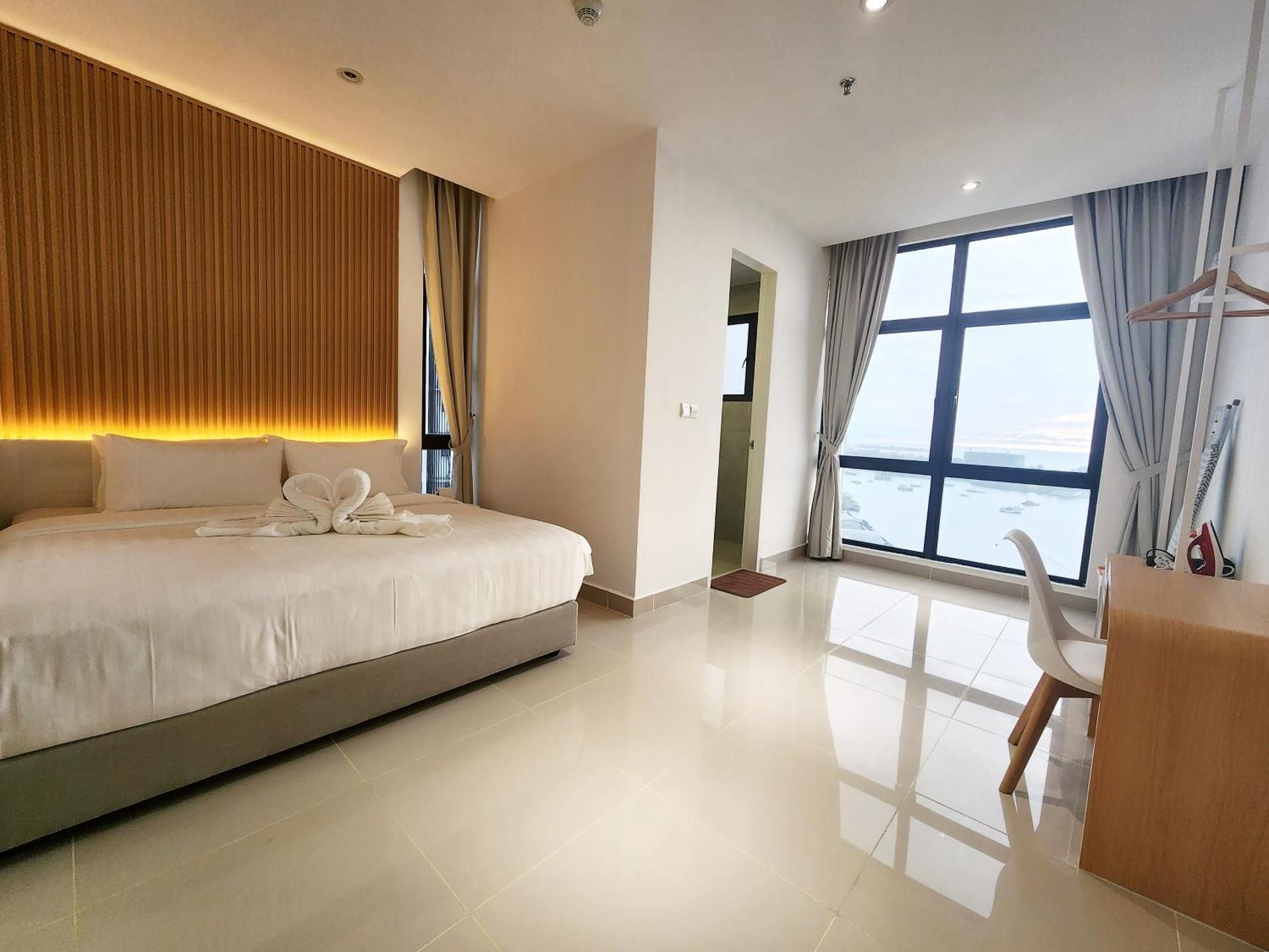 Family Room with Sea View