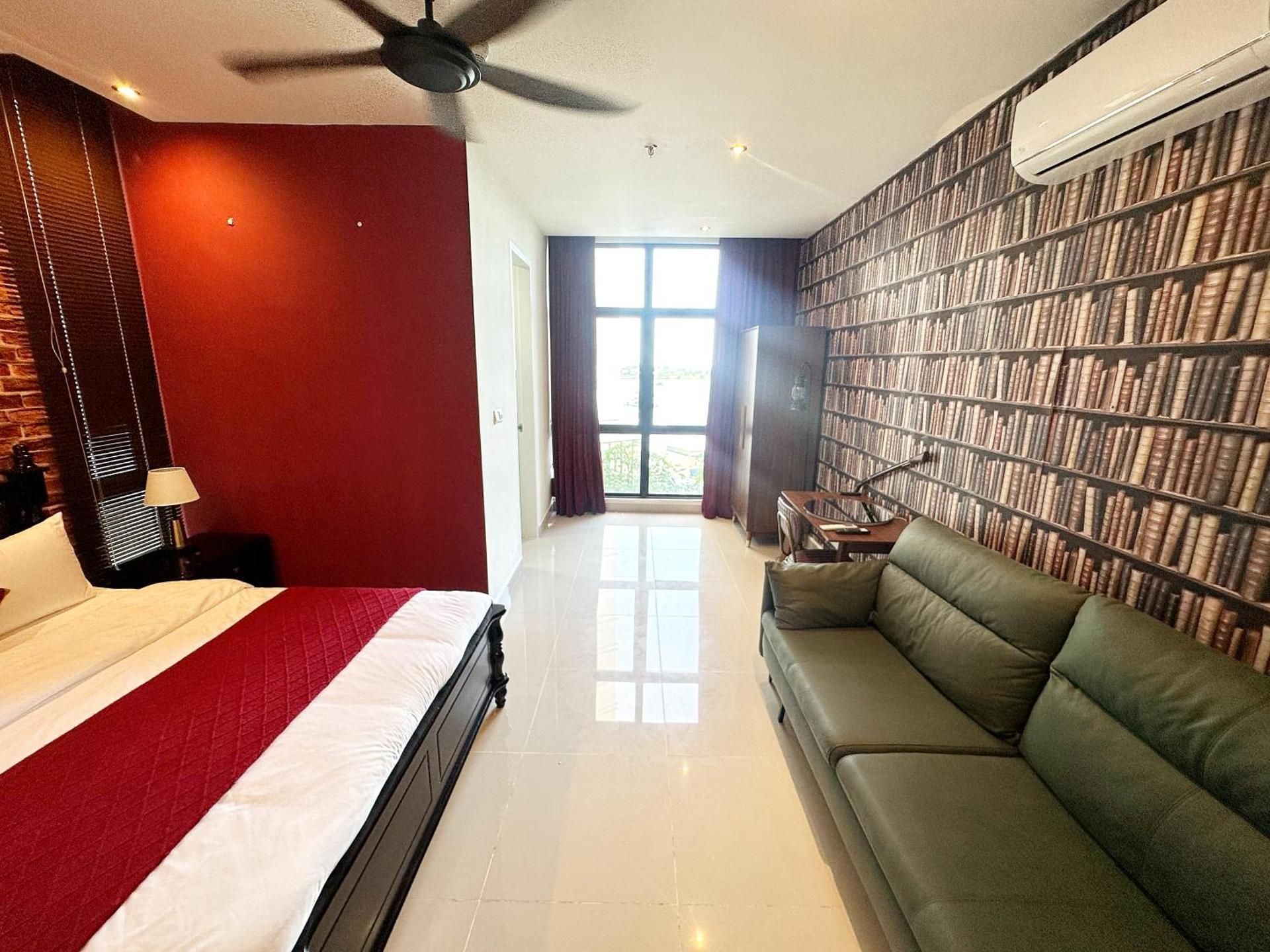 Superior Apartment