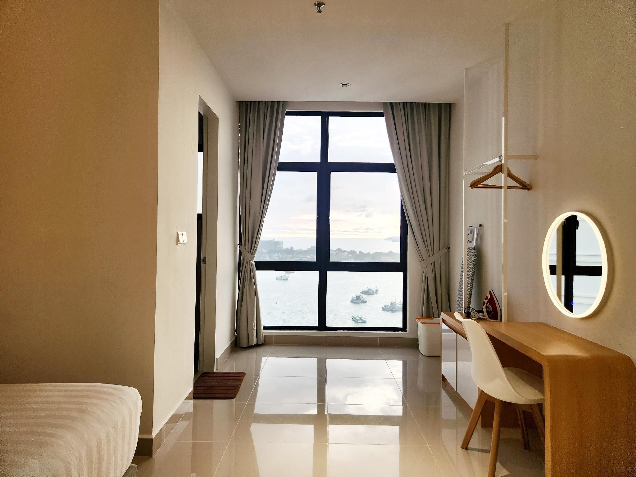 Sunset Suite