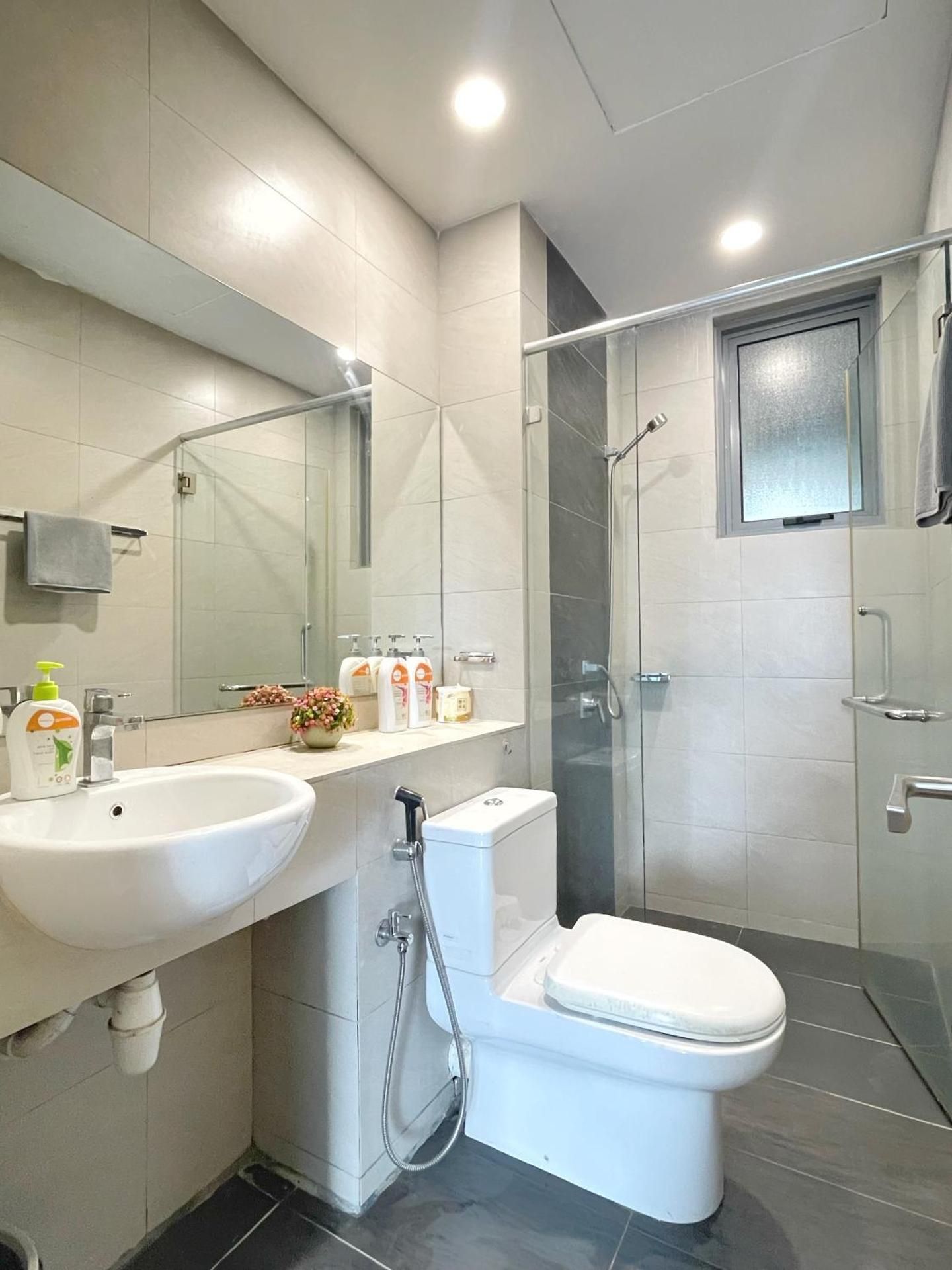 Three-Bedroom Apartment with Balcony