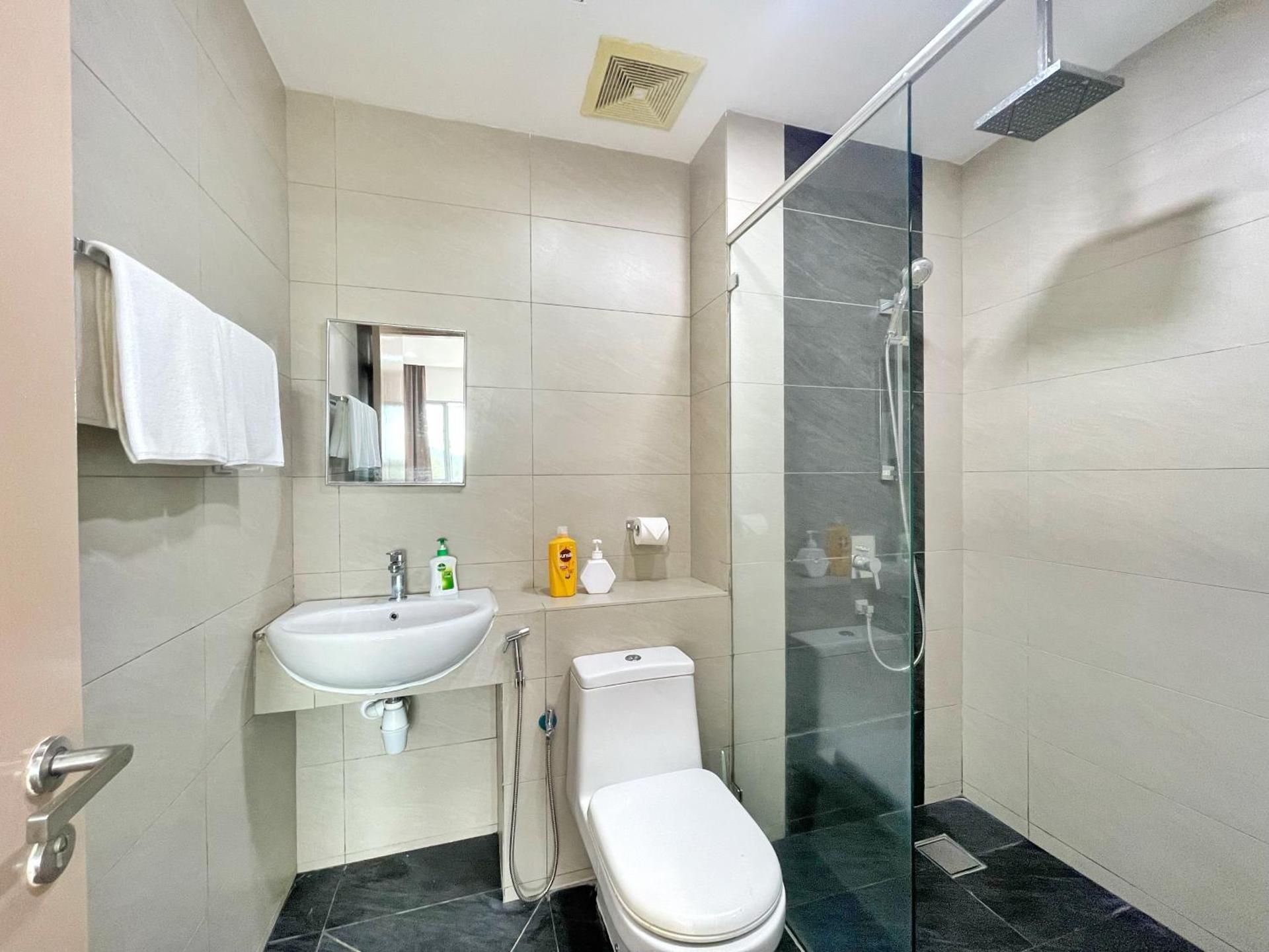 Three-Bedroom Apartment with Sea View