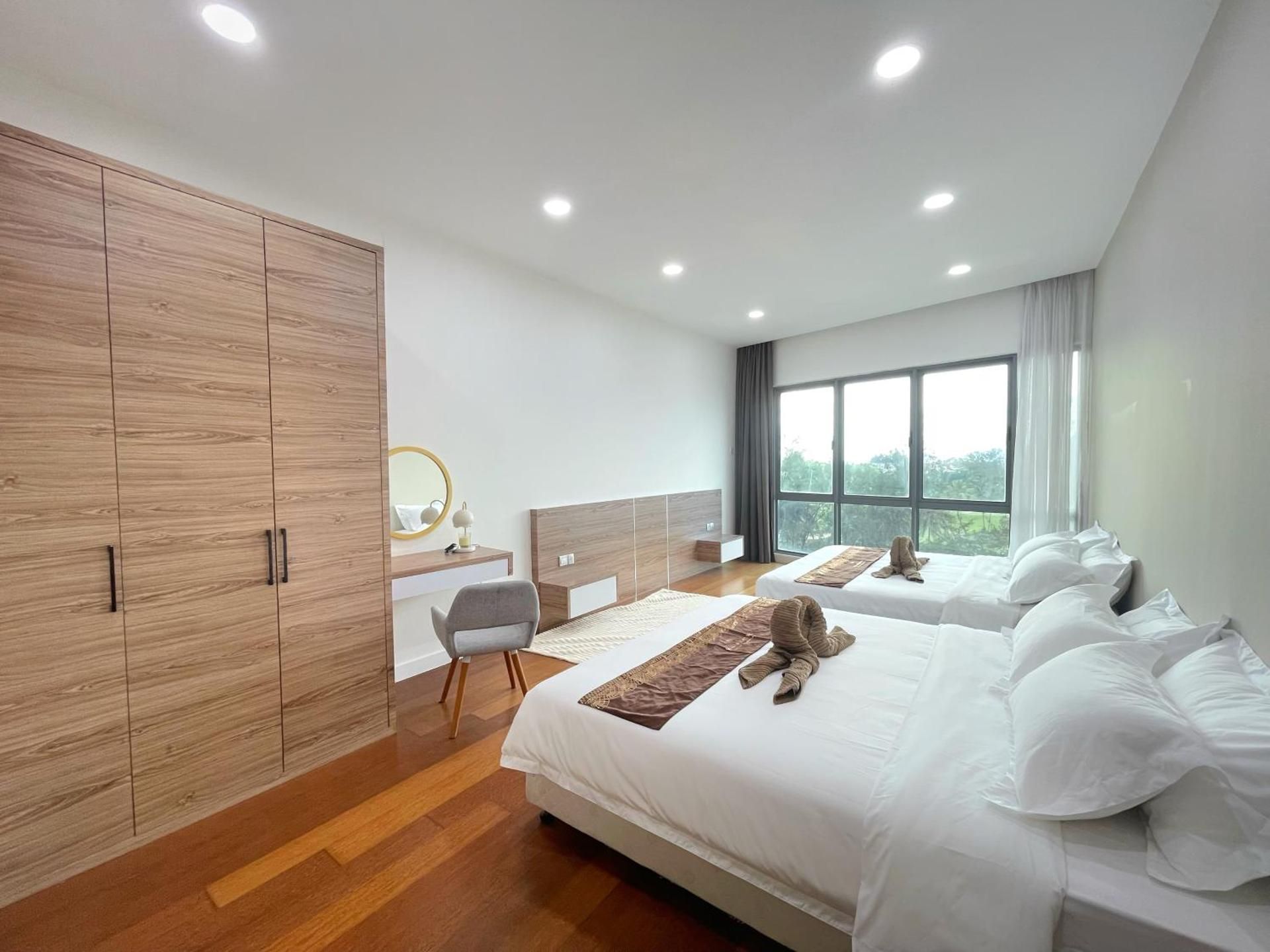 Three-Bedroom Apartment with Sea View