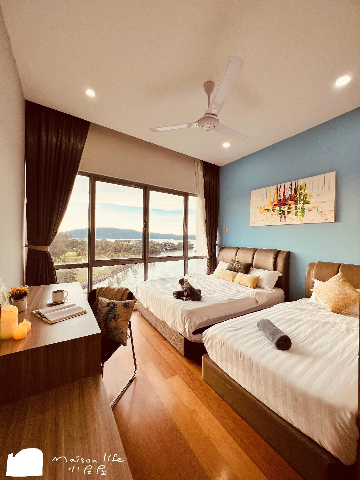 Seaview Suite