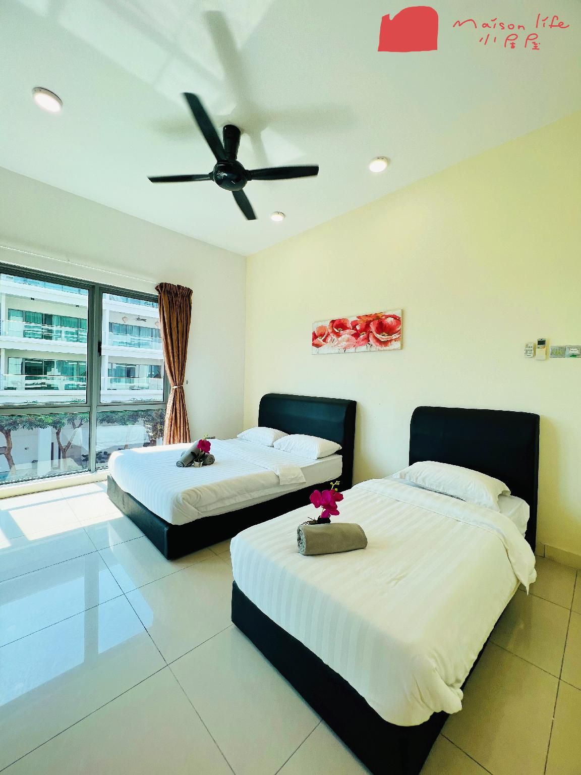 Pool View Apartment T1