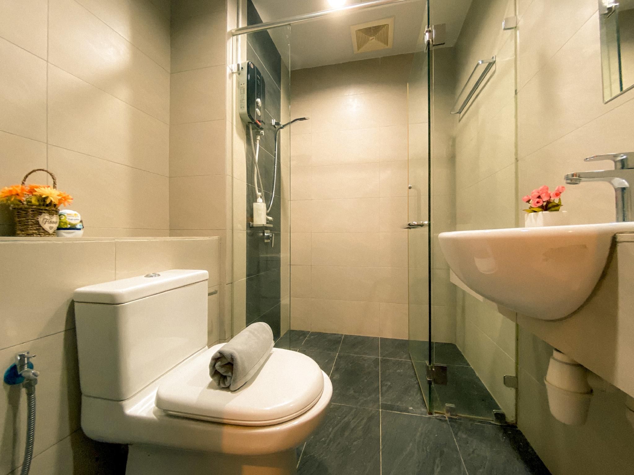 3 Bedroom Apartment, City view