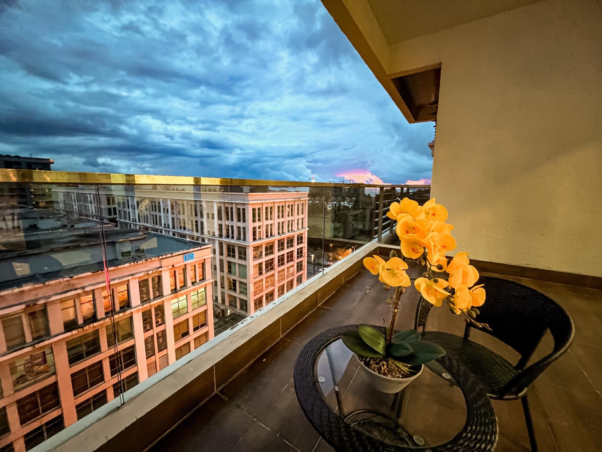 Family Apartment with Private Balcony