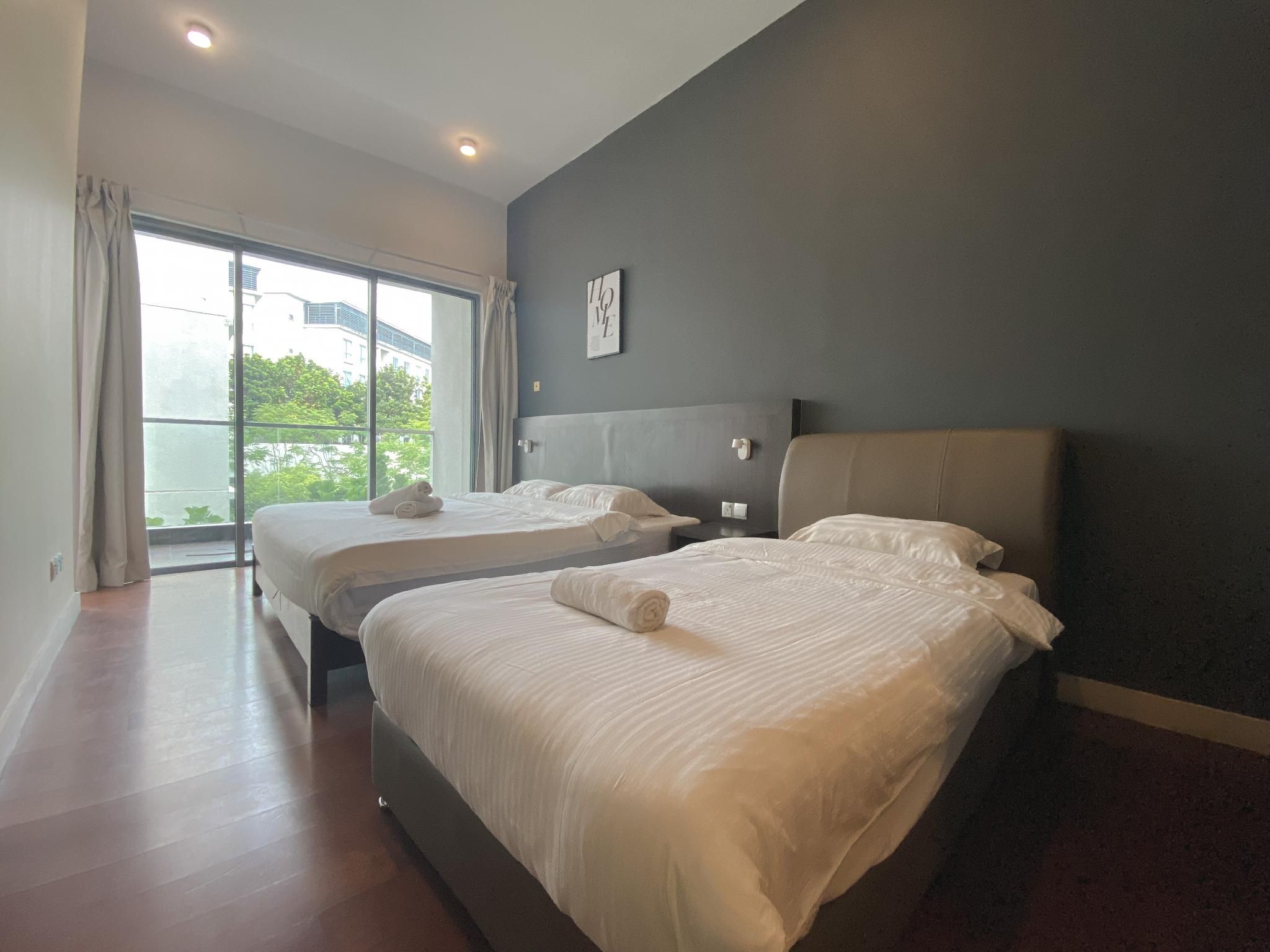 3 Bed Apartment