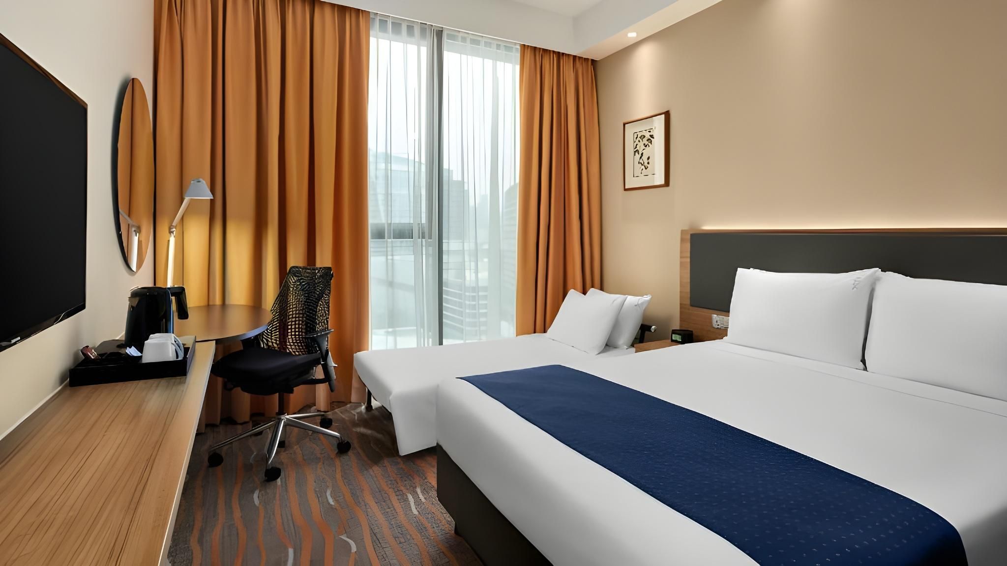 2 Single Standard Single Sofa Bed With Free Breakfast