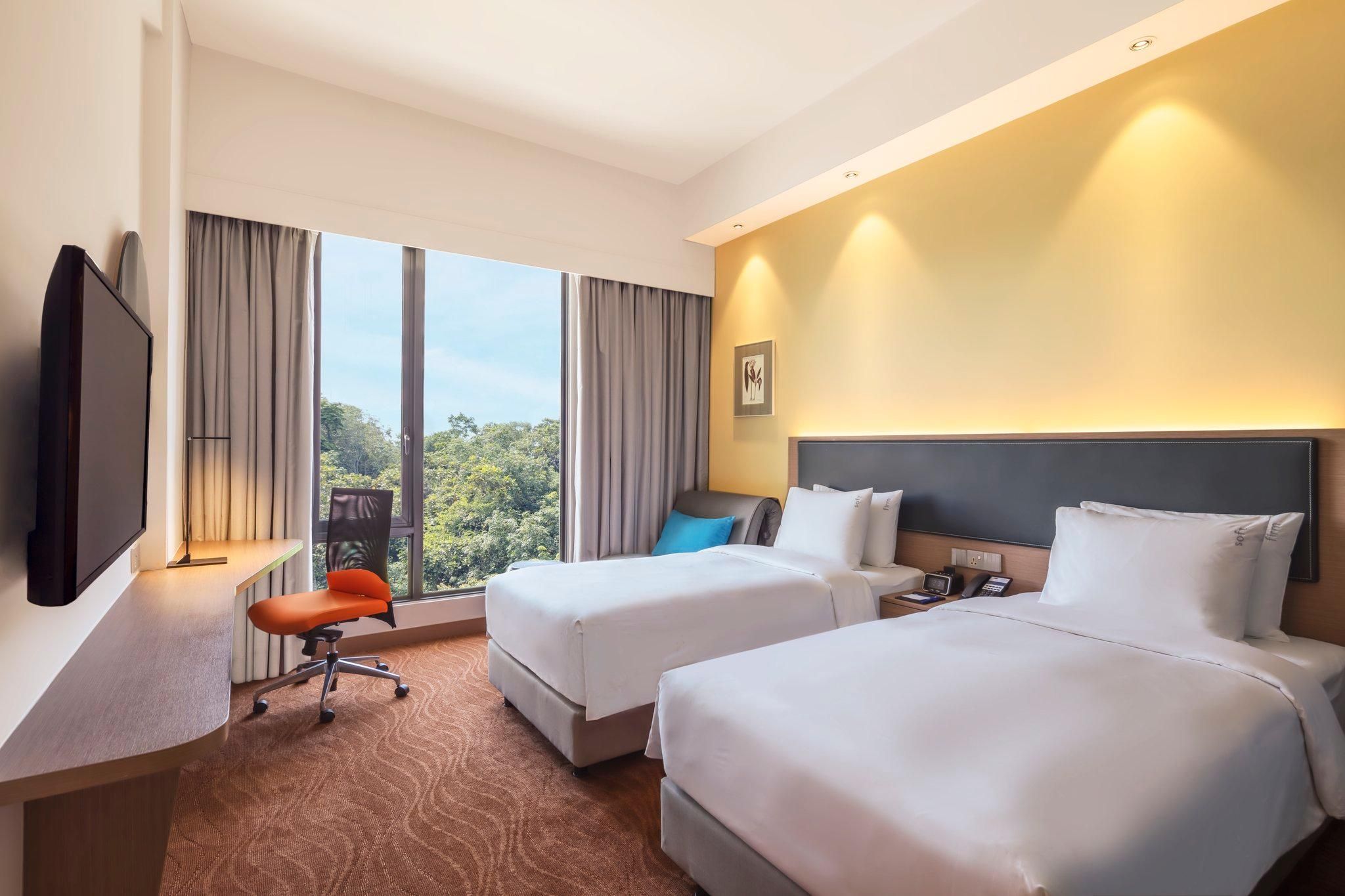 2 Single Standard Single Sofa Bed With Free Breakfast