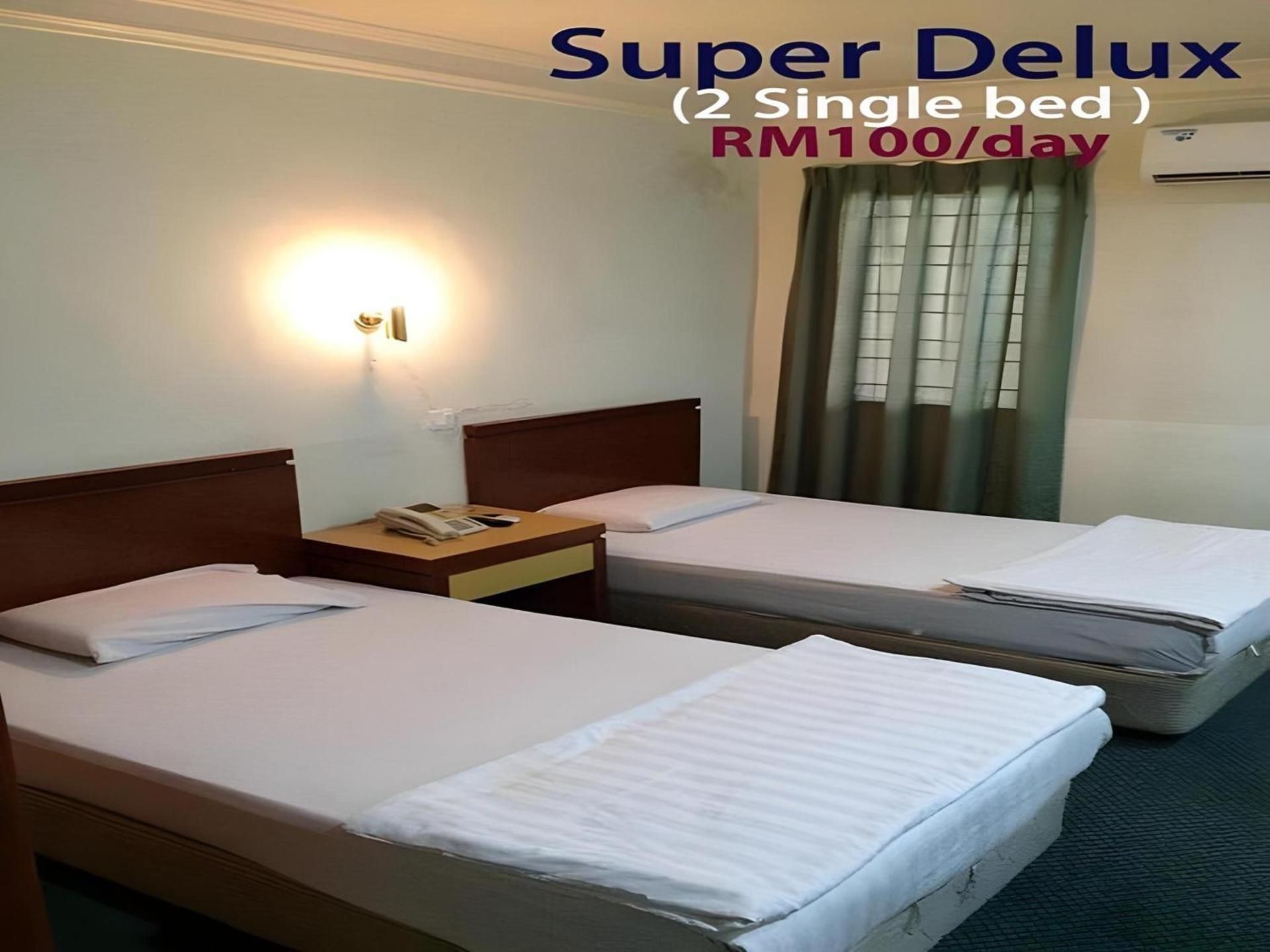 Deluxe Twin Room