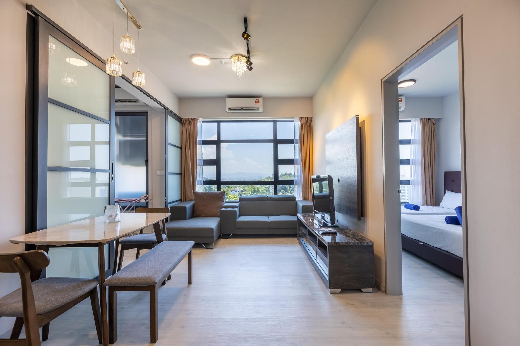 Premier City View Room