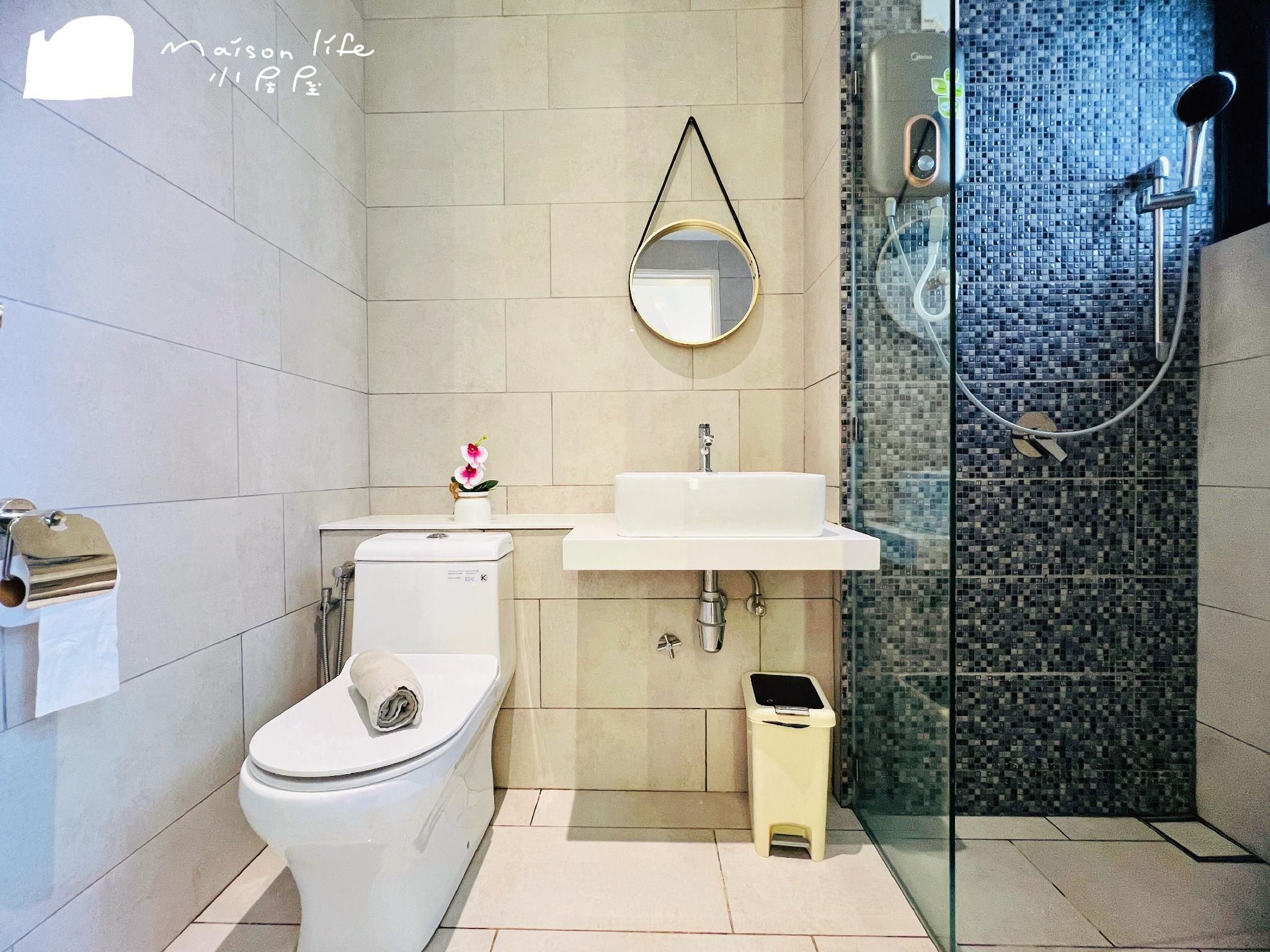 Seaview Pool Suite