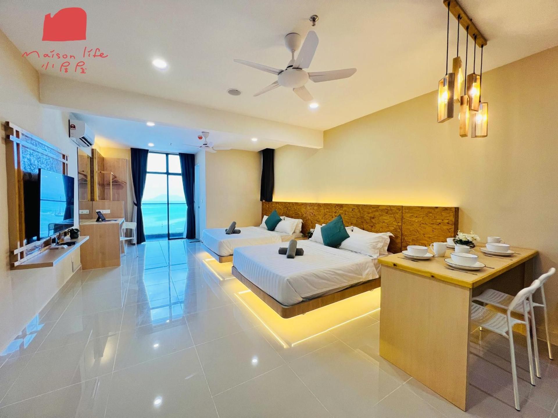Seaview Apartment